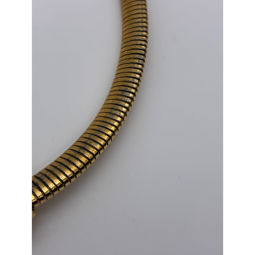 Vintage Monet Gold Tone Snake Chain Faux Pearl Enamel Choker Necklace - Picture 5 of 5